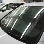 アウディ　RS4アバント　フロントガラスへ透明断熱カーフィルム施工。