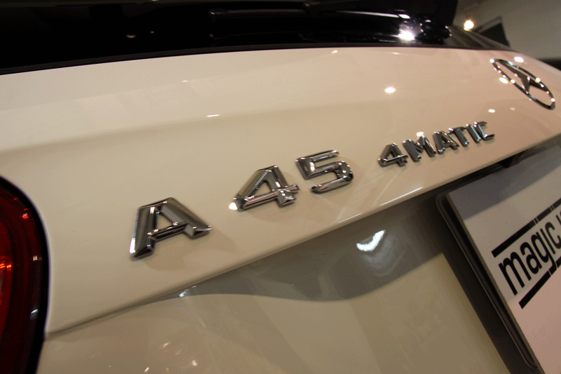 メルセデスベンツ　A45 AMG Rプレミアムガラスコーティング施工